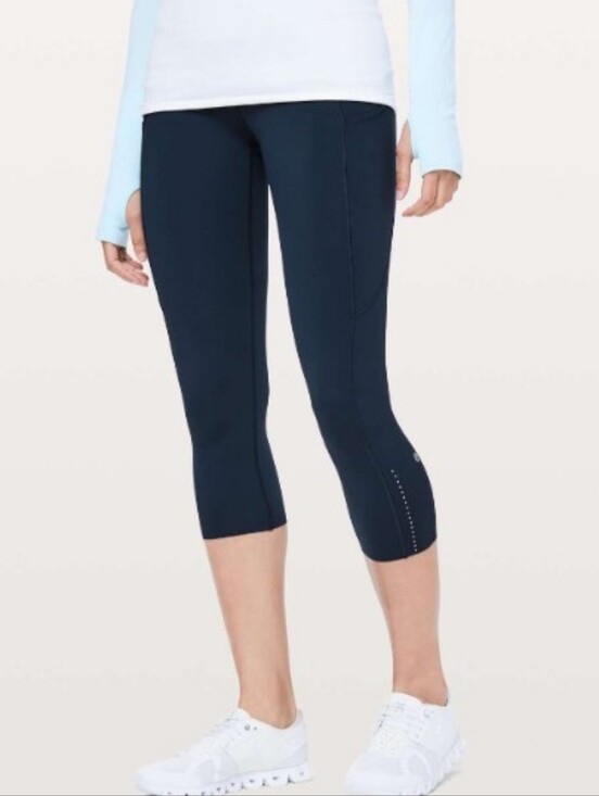 lululemon athletica Pants - Lululemon Fast & Free Crop Leggings Nulux 19" True Navy Size 6 Running Capri